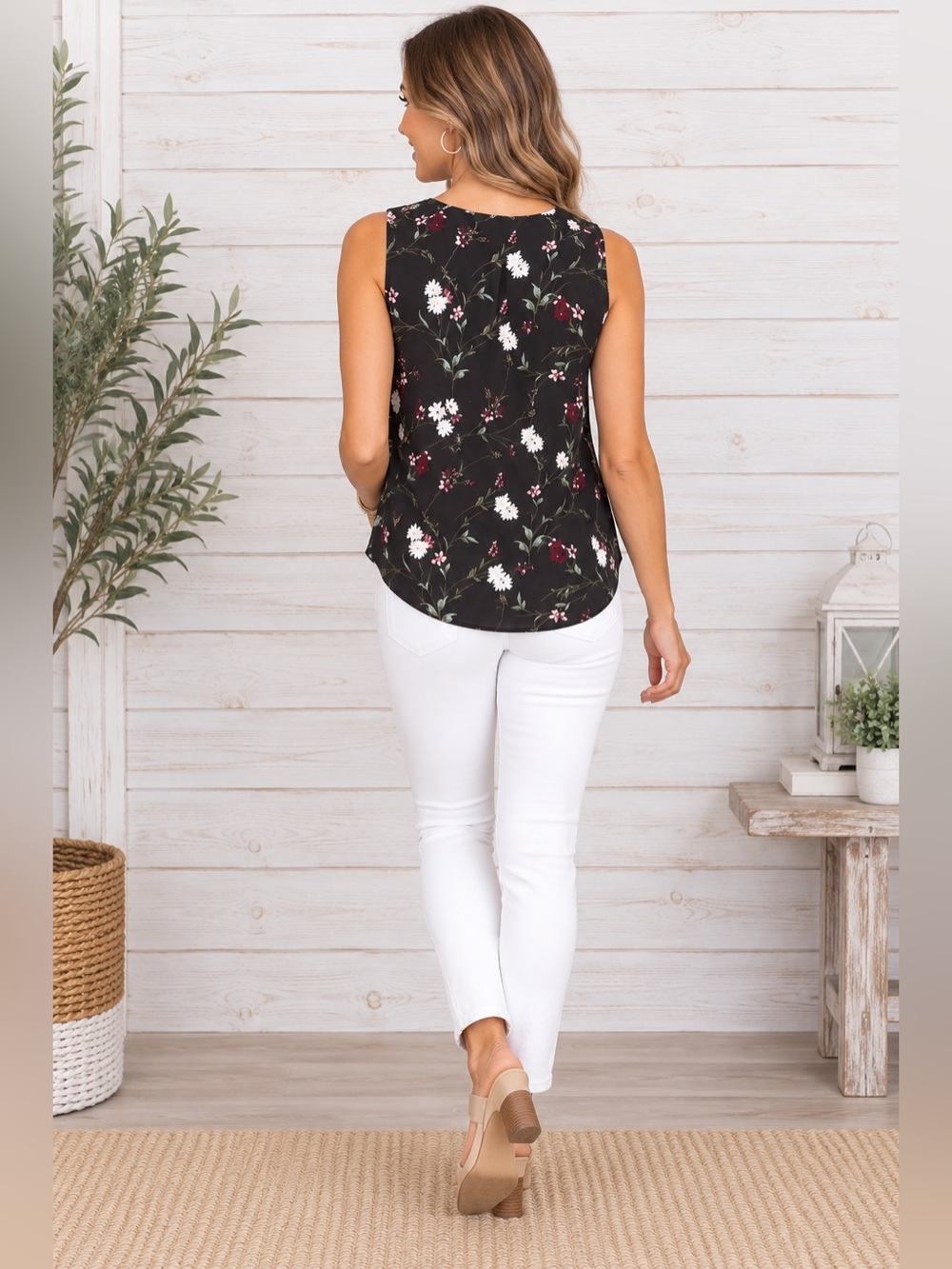 LOFT Floral Shell Top - Small - Picture 7 of 16